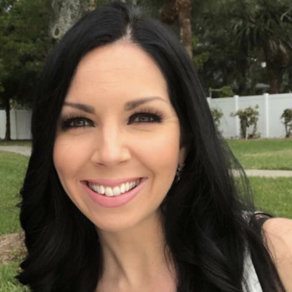 Meet your Posher, Amy - Picture 1 of 1